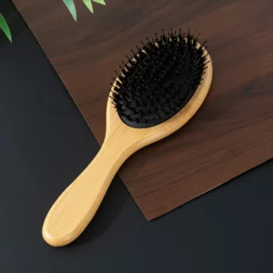 Brosse ronde en bambou en poils  de sanglier et nylon