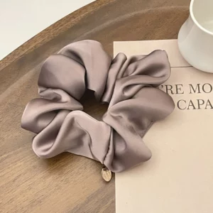 Chouchou satiné gris violet